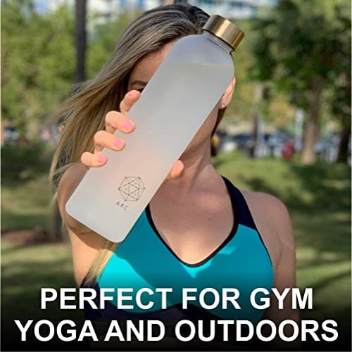 Water Bottle With Time Marker - 1 bottle only- 32 OZ, 1 Liter, BPA Free Frosted Plastic - Motivational Reusable Water Bottle With Times To Drink - For Fitness, Sports, Gym, Travel And Outdoors - Leakproof, Durable